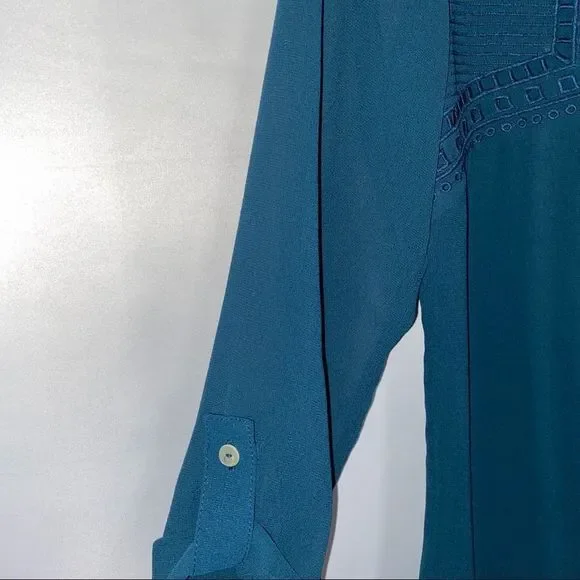 Skies Are Blue Dark Teal Embroidered Top Small S - Picture 4 of 11